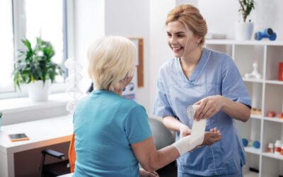 Understanding the Role of a Personal Care Aide in Daily Life